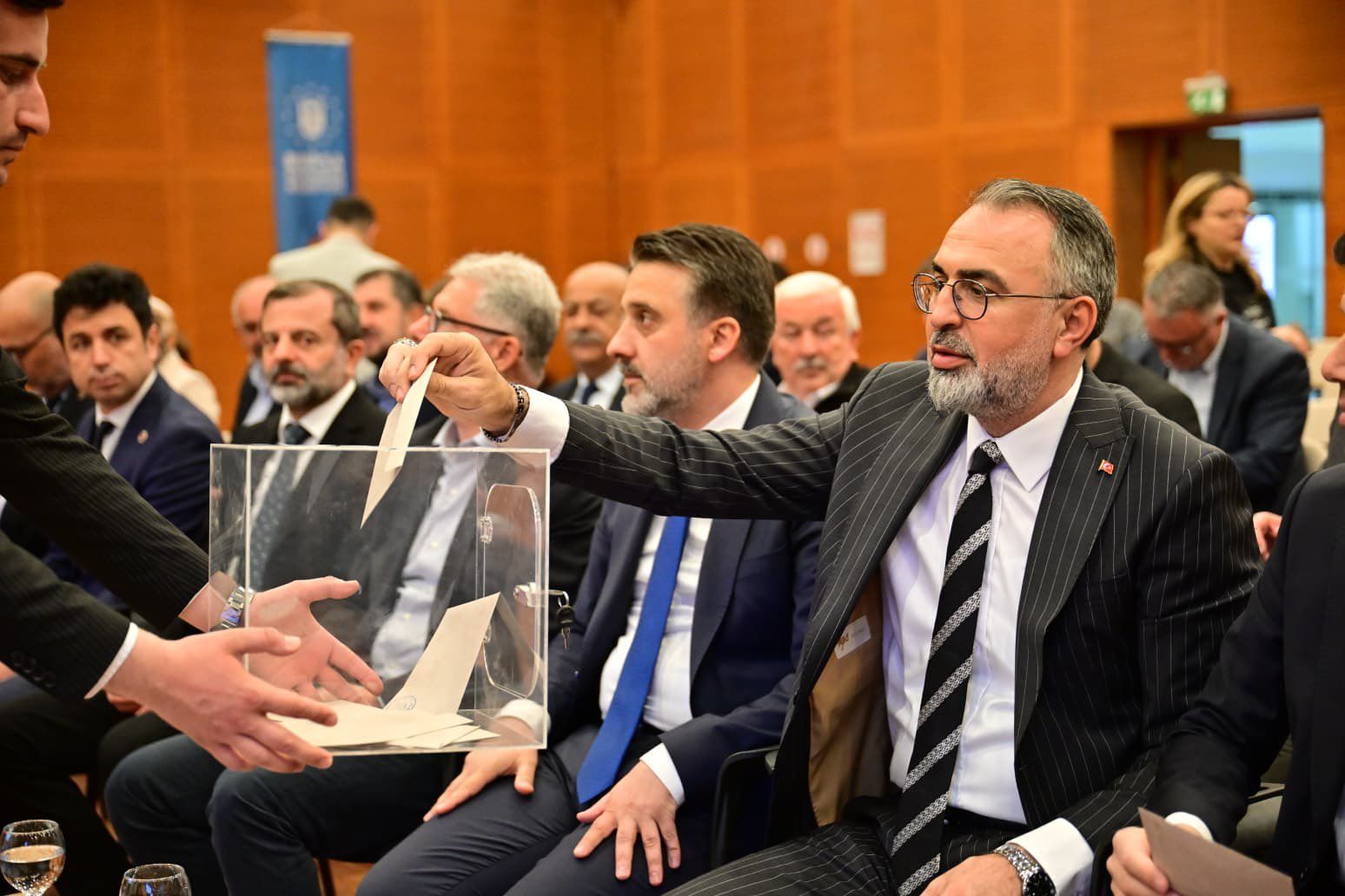 Bursa’mızın geleceğine yönelik çalışmalar ve yerel yönetim vizyonu üzerine istişarelerde bulunduk.